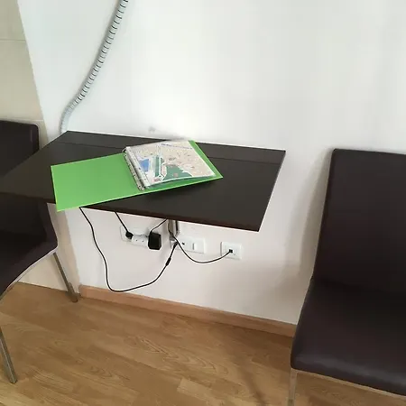 Apartamento Calle Capitan Apartament Malaga